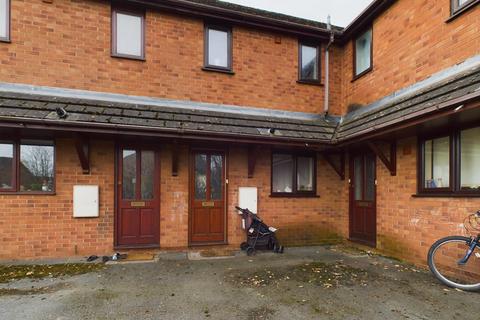 2 bedroom terraced house to rent, Millbrook Street, Hereford HR4