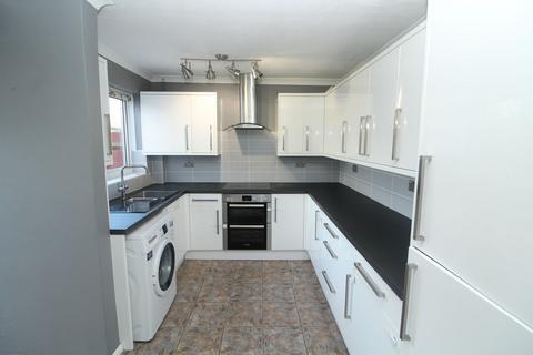 3 bedroom terraced house for sale, Carroll Close, Newport Pagnell