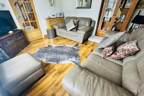 29 Bramble Green, Dudley, DY1 3TP
