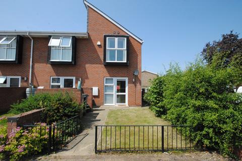 2 bedroom terraced house to rent, Charter Way, Wallingford OX10