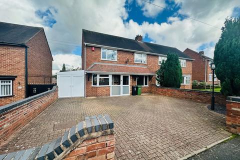 9 Brough Close, Lanesfield, Wolverhampton, WV4 6LT