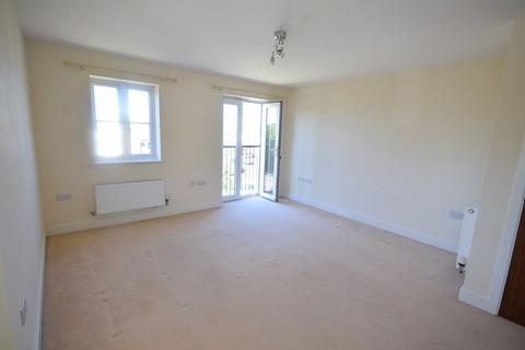 2 bedroom flat to rent, Watkins Way, Bideford, Devon