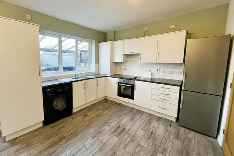 2 bedroom terraced house to rent, Sherbourne Road, Sunderland