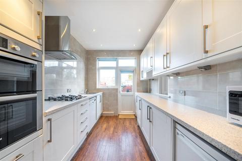 3 bedroom house for sale, Cherrywood Lane, Morden SM4