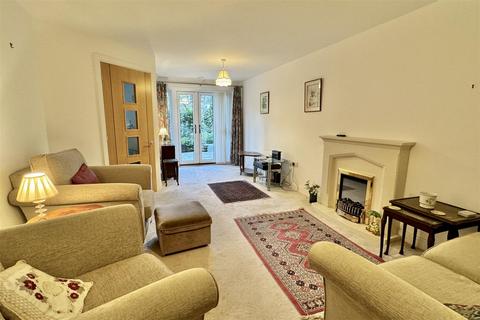 2 bedroom retirement property for sale, Caesars Place Godalming