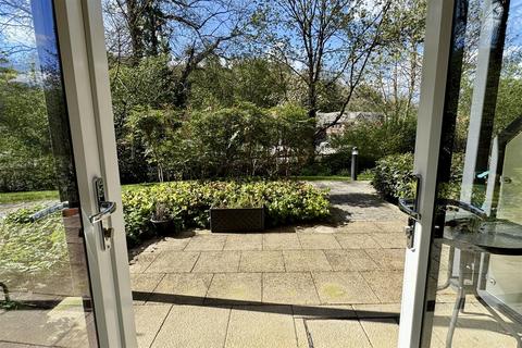2 bedroom retirement property for sale, Godalming - Ground Floor