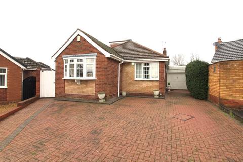 6 Burns Grove, Dudley, DY3 3BW
