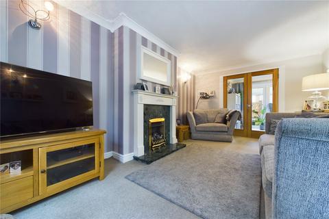 11 The Crescent, Theale, Reading, RG7 5DT