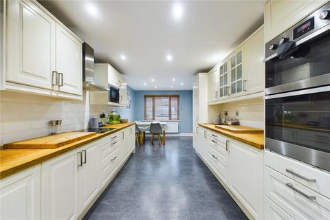 11 The Crescent, Theale, Reading, RG7 5DT