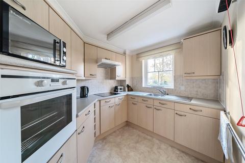 2 bedroom apartment for sale, Massetts Road, Surrey RH6