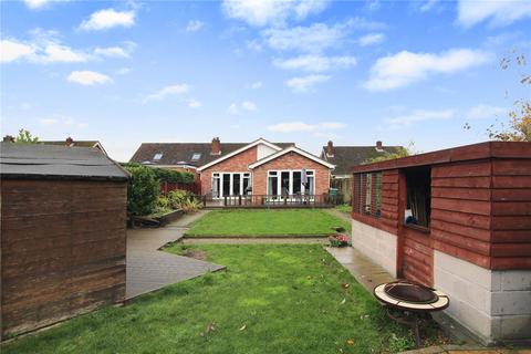 3 bedroom bungalow for sale, Greenacres Drive, Poringland, Norwich, Norfolk, NR14