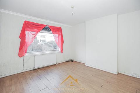 2 bedroom terraced house for sale, Wingate Avenue, Dalry KA24