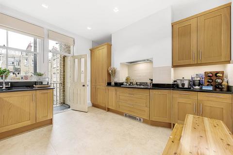 2 bedroom flat to rent, Prince of Wales Drive, Prince of Wales Drive, London, SW11