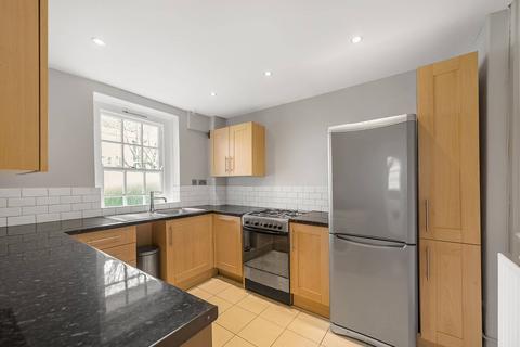 2 bedroom flat to rent, Albion Avenue, Clapham, London, SW8