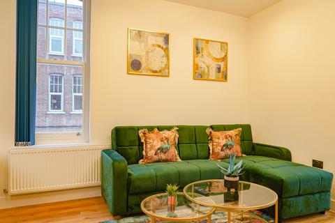 1 bedroom flat to rent, Barnard Mews, London SW11