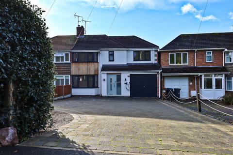 4 bedroom semi-detached house for sale, Hollycroft Crescent, Hinckley, Leicestershire, LE10 0HH