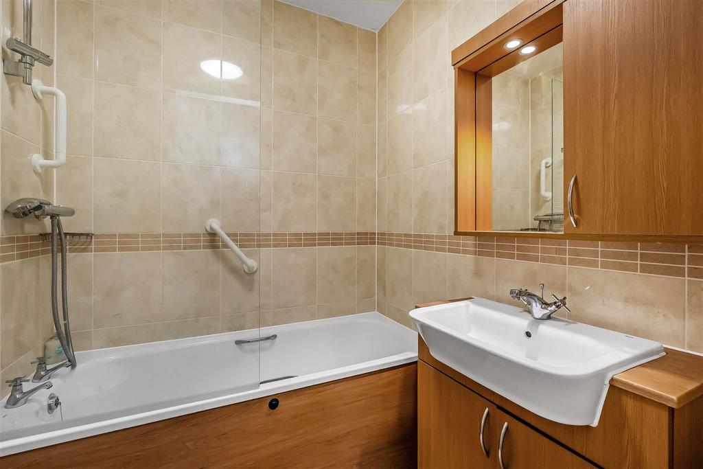 21-Emmeline-Lodge-8.jpg