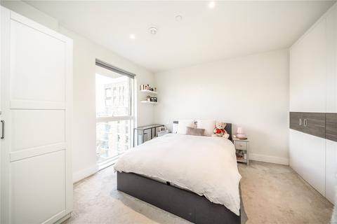 1 bedroom apartment to rent, Pegler Square, Kidbrooke Village, London, SE3