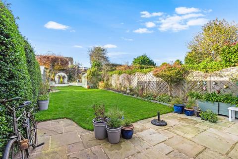 4 bedroom semi-detached house for sale, Bradford Road, Burley In Wharfedale LS29