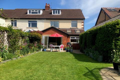 Bradford Road, Burley In Wharfedale LS29