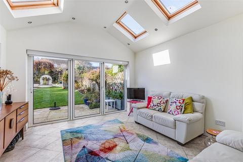 undefined, Bradford Road, Burley In Wharfedale LS29