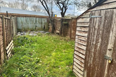 14 Bewdley Road, Birmingham, B30 2YE