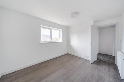 4 Avon Crescent, Brockworth, Gloucester, GL3 4LG
