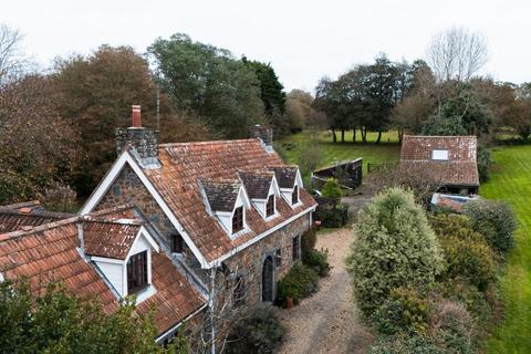 4 bedroom detached house for sale, Les Raies, St. Saviour, Guernsey, Channel Islands