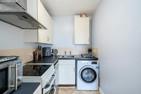 1 bedroom flat for sale, Thame,  Oxfordshire,  OX9