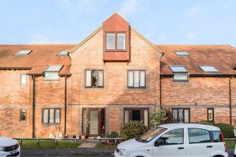undefined, Thame,  Oxfordshire,  OX9