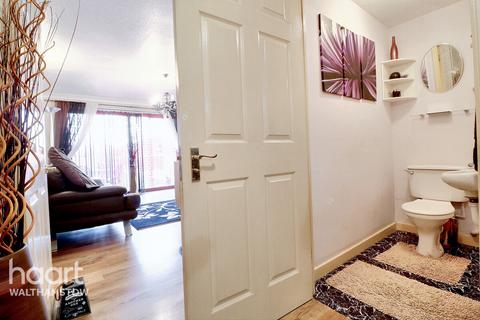 165 Queens Road, Walthamstow, London, E17 8PJ