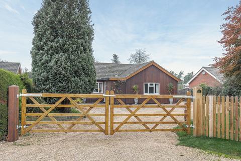 4 bedroom detached bungalow for sale, Thursford