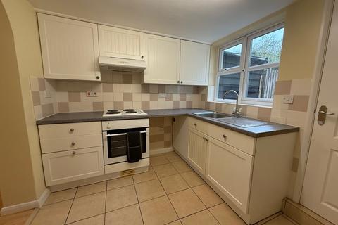 2 bedroom cottage to rent, Aspall Road, Stowmarket IP14