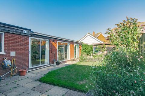 4 bedroom detached house for sale, Chain Free in Hunstanton