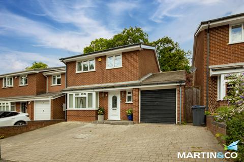 3 bedroom detached house to rent, Crondal Place, Edgbaston, B15