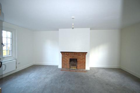 undefined, Braintree CM7