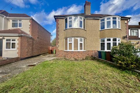 2 bedroom semi-detached house to rent, Chestnut Drive, Pinner HA5