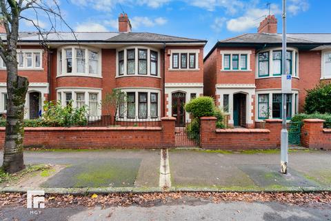 3 bedroom end of terrace house for sale, Princes Street, Roath, Cardiff