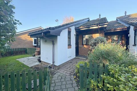 2 bedroom detached bungalow for sale, Pyrford Mews, Lymington SO41