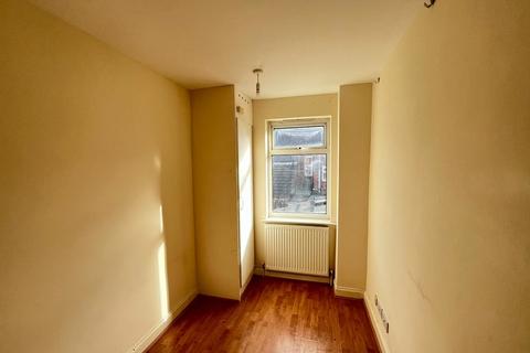 3 bedroom terraced house for sale, Cranmer Street, Leicester