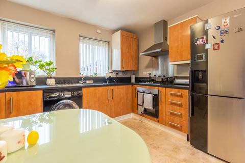 undefined, Waverley Court, Waverley Street OL1