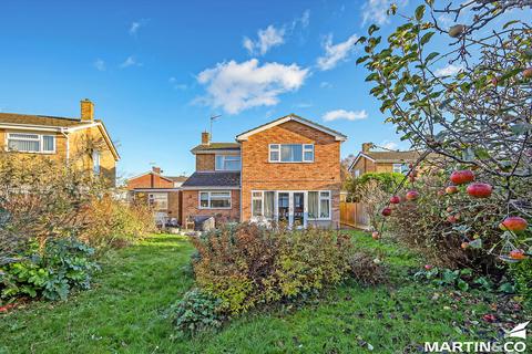 4 bedroom detached house for sale, Humber Road, Chelmsford