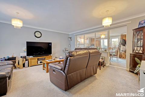 4 bedroom detached house for sale, Humber Road, Chelmsford