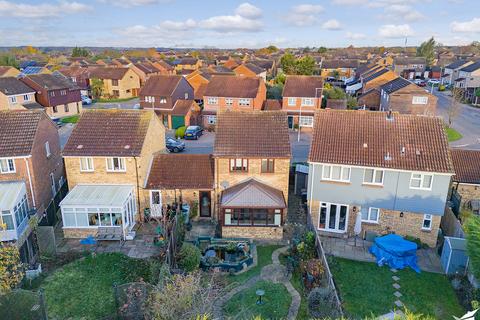 3 bedroom detached house for sale, Bouchers Mead, Chelmsford