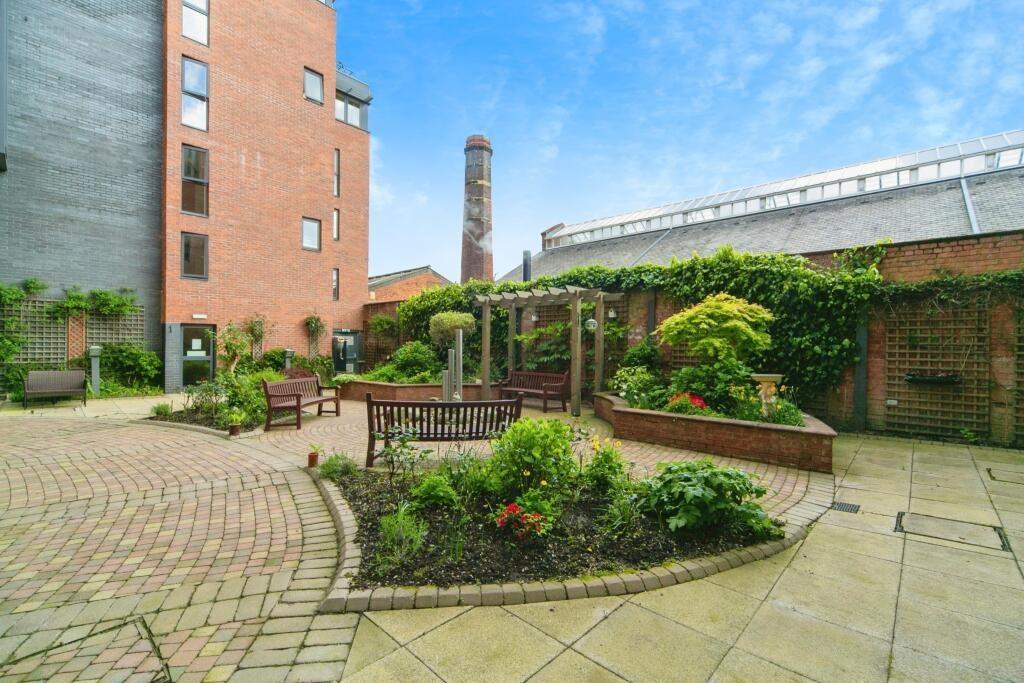 Communal garden