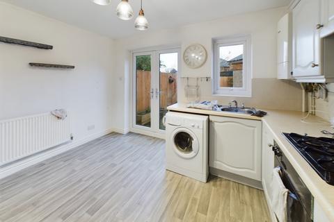 2 bedroom mews to rent, Cheyney Mews, Cheyney Road