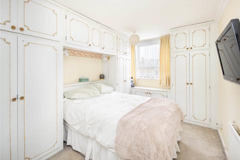 2 bedroom flat for sale, Priory Court, Brooksby's Walk, London, E9