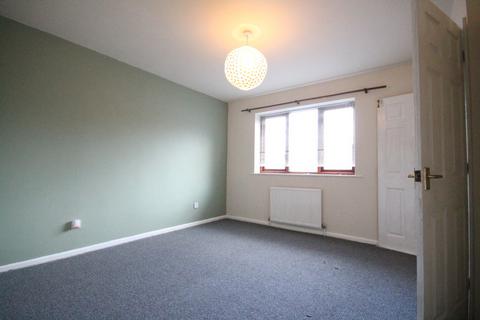 2 bedroom mews to rent, Mayfield Mews, Crewe