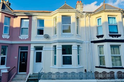 3 bedroom maisonette to rent, Desborough Road, St Judes, Plymouth