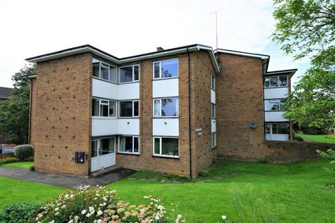 2 bedroom flat to rent, Springfield Court, Linslade